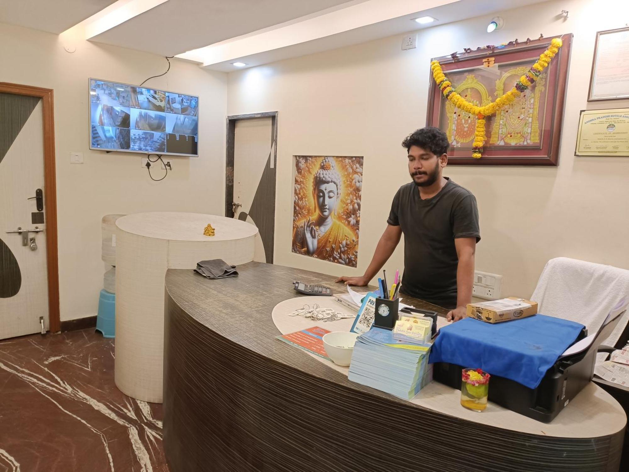 Hotel Dakshin Sea Paradise Visakhapatnam Bagian luar foto